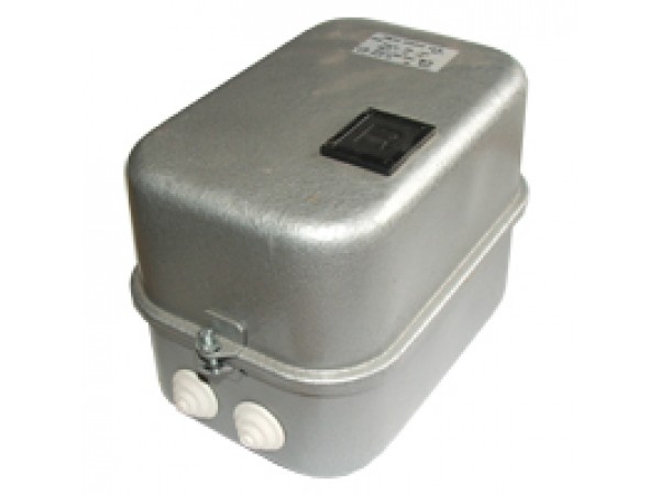 Пускатель ПМ12-025240, с тепловым реле, нереверсивный, 25А, IP40, с кнопками R
